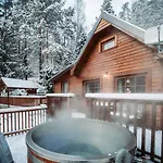 Sovia Wellness S Jacuzzi Kadou A Saunou, Cingov