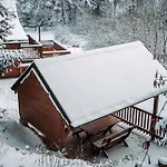 Sovia Wellness S Jacuzzi Kadou A Saunou, Cingov Lodge