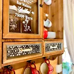 Lodge Sovia Wellness S Jacuzzi Kadou A Saunou, Cingov *