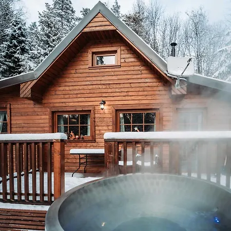 Sovia Wellness Chata, Sauna & Jacuzzi, Slovensky Raj ロッジ Smižany
